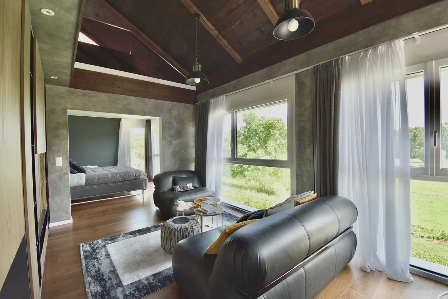 A Modern Retreat Out of Sight – Luxury House for Rent - Photo 12 of 13