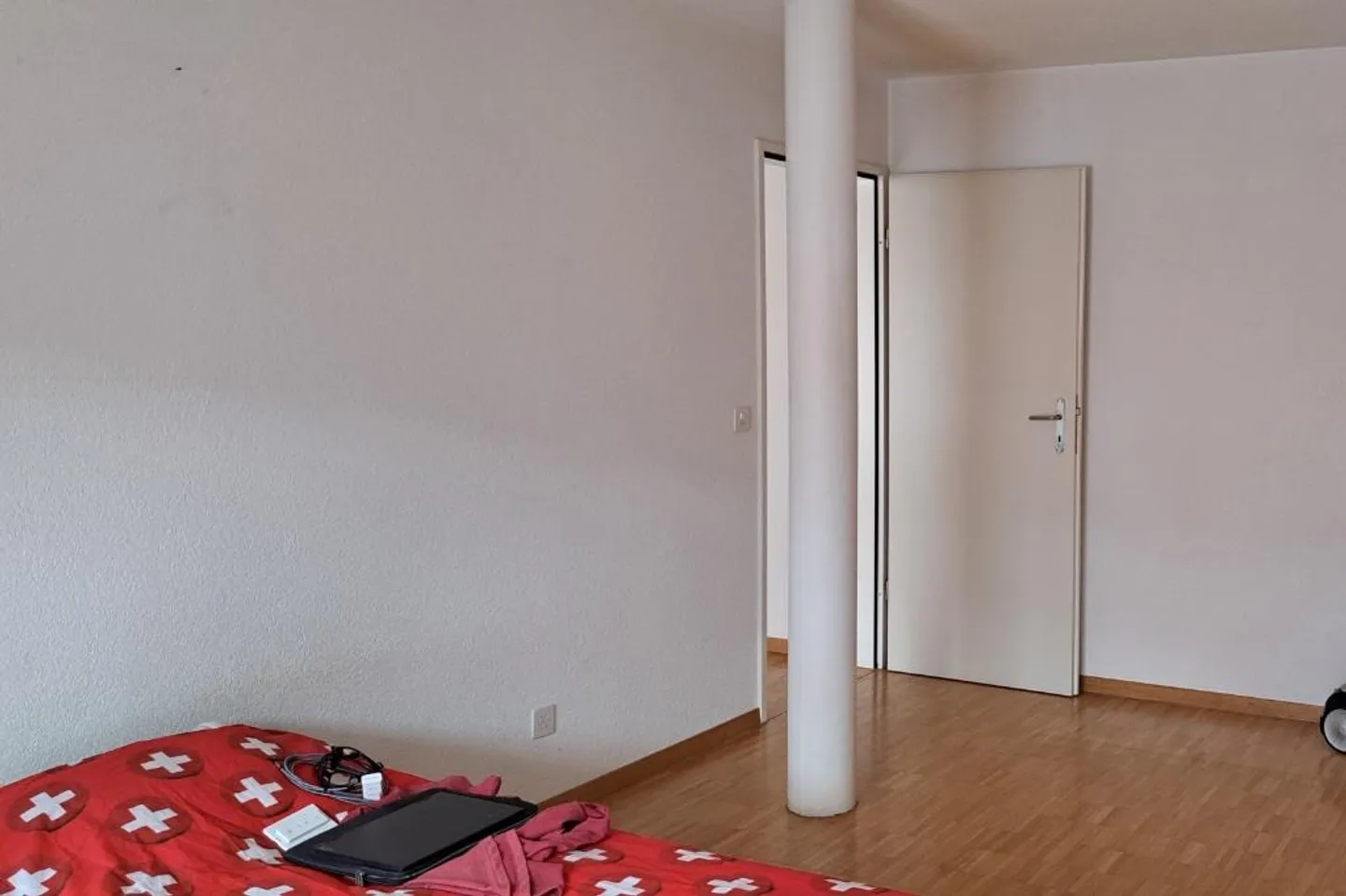 Self-occupied property or investment property - Photo 8 of 11