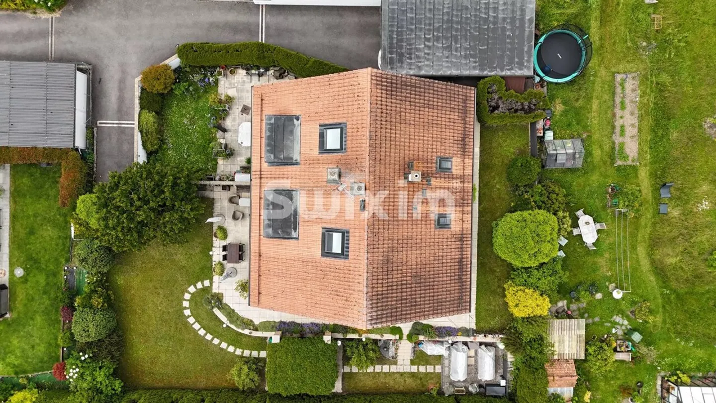 Charming Villas in Bernex - Photo 2 of 10