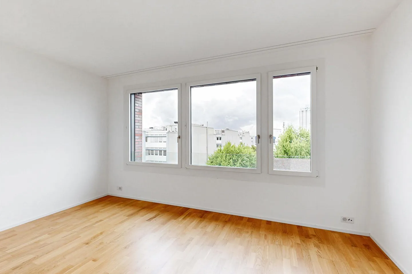 AFFITTARE SENZA DEPOSITO - Benvenuti in Neuhaustrasse 36 - Foto 7 di 11
