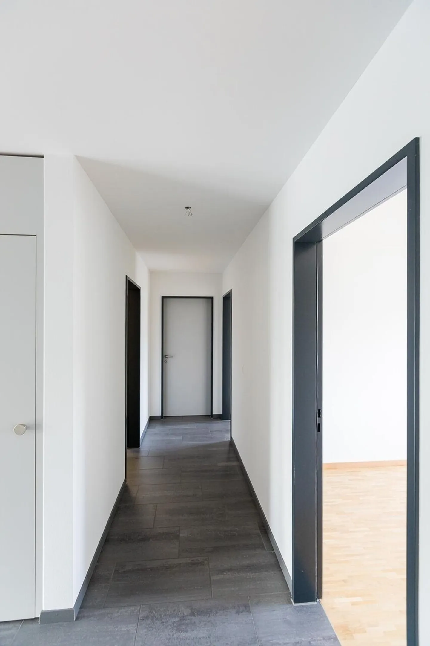 Apartment for rent - Photo 6 of 9
