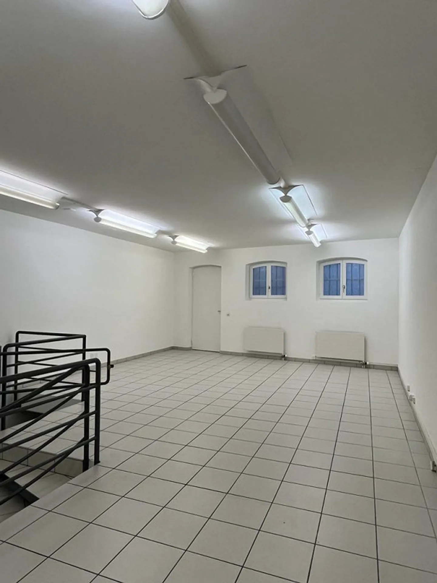 Espace de vente au centre de la ville de Thun - Photo 5 sur 8