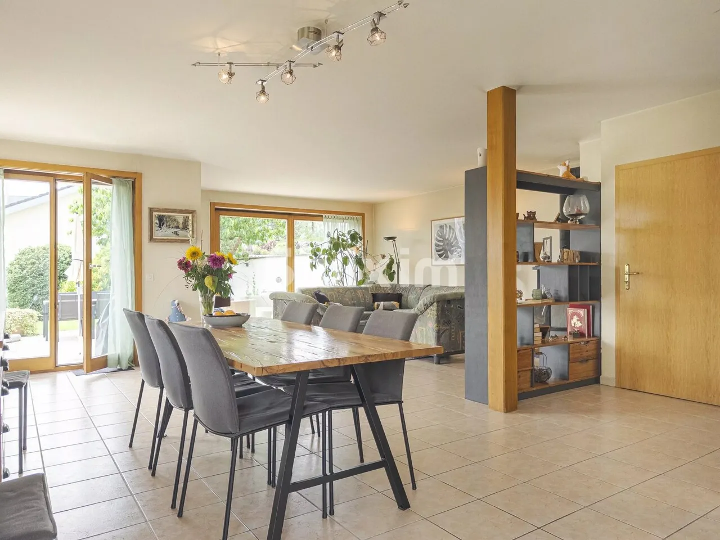Charming Villas in Bernex - Photo 3 of 10