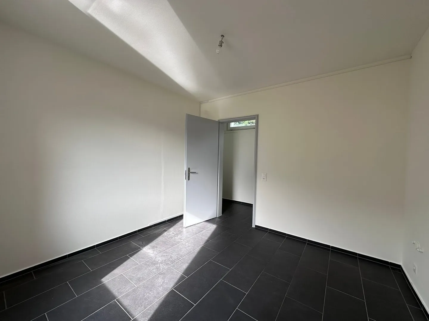 2 ½ locali con vista lago a Muralto - Foto 15 di 19