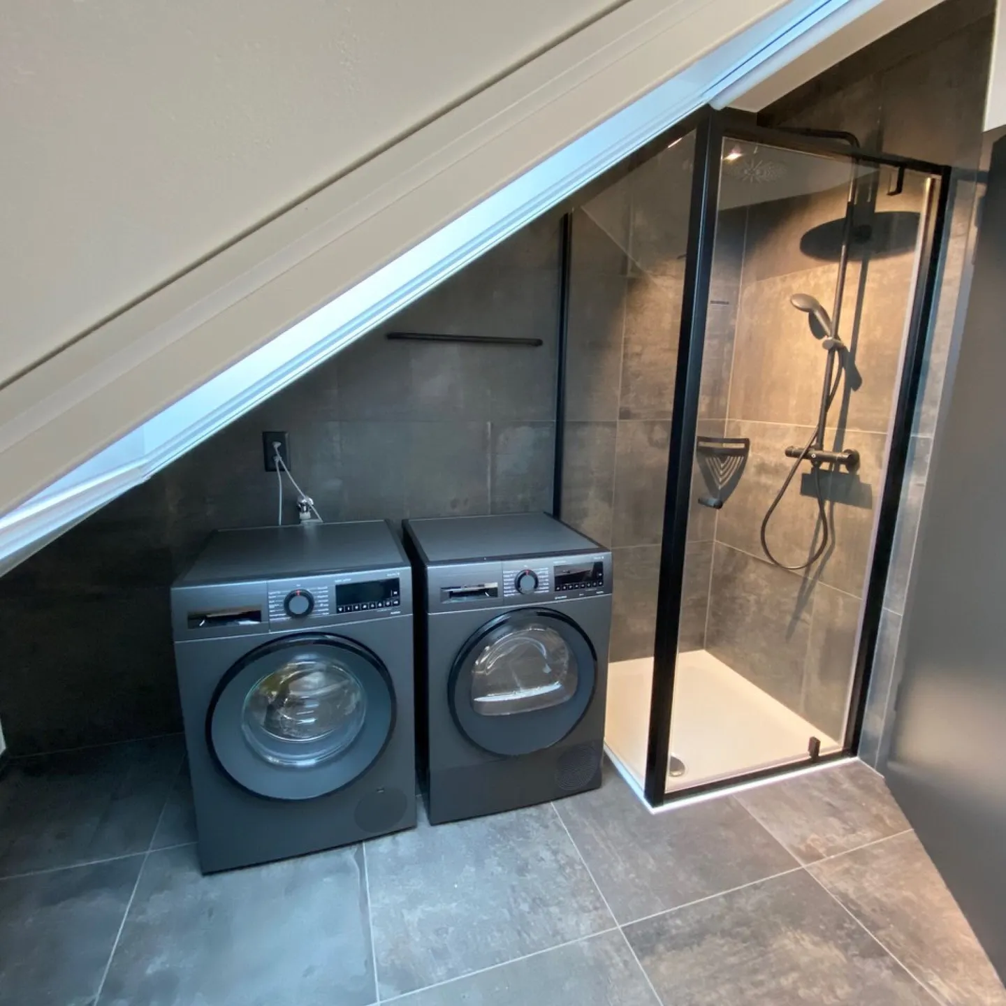 Appartement moderne avec balcon - Photo 5 sur 7