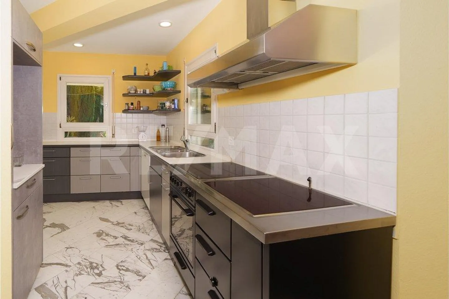 Charmantes Einfamilienhaus mit Garten - Foto 9 von 13