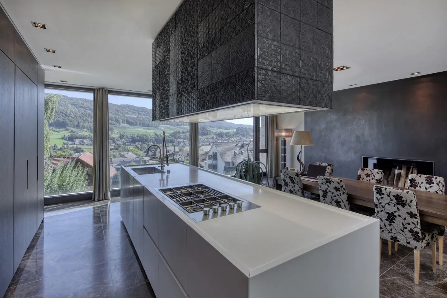 Exclusive Home and Office Space - Photo 5 of 21