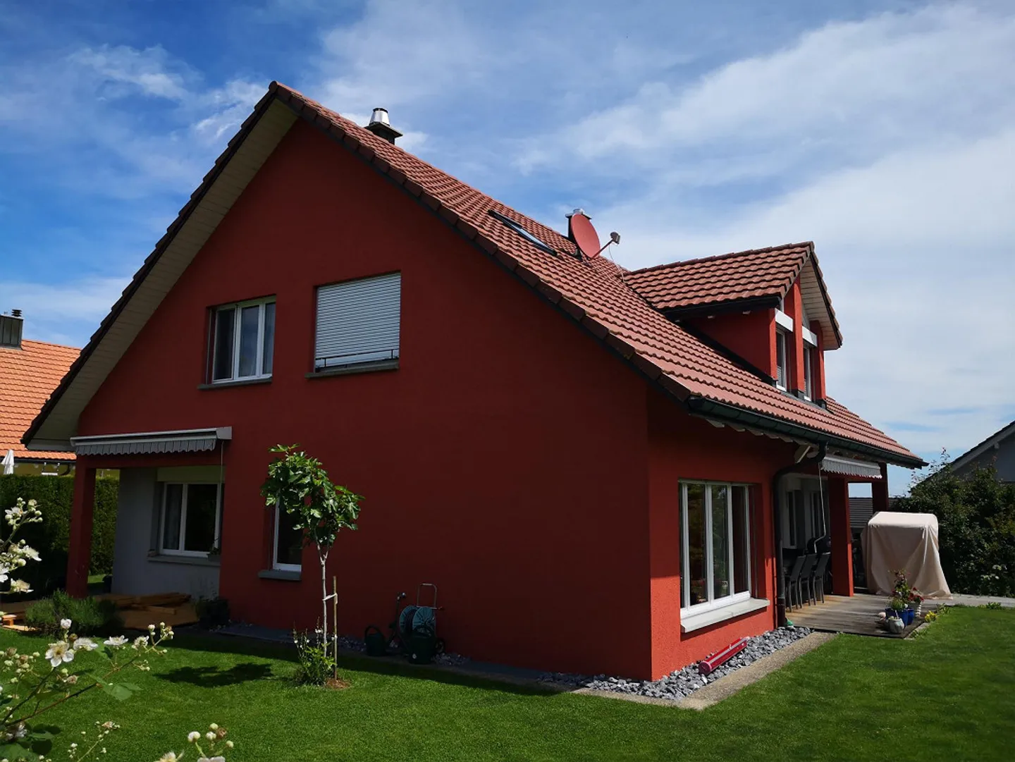 Casa unifamiliare in una posizione rurale tranquilla - Foto 5 di 24