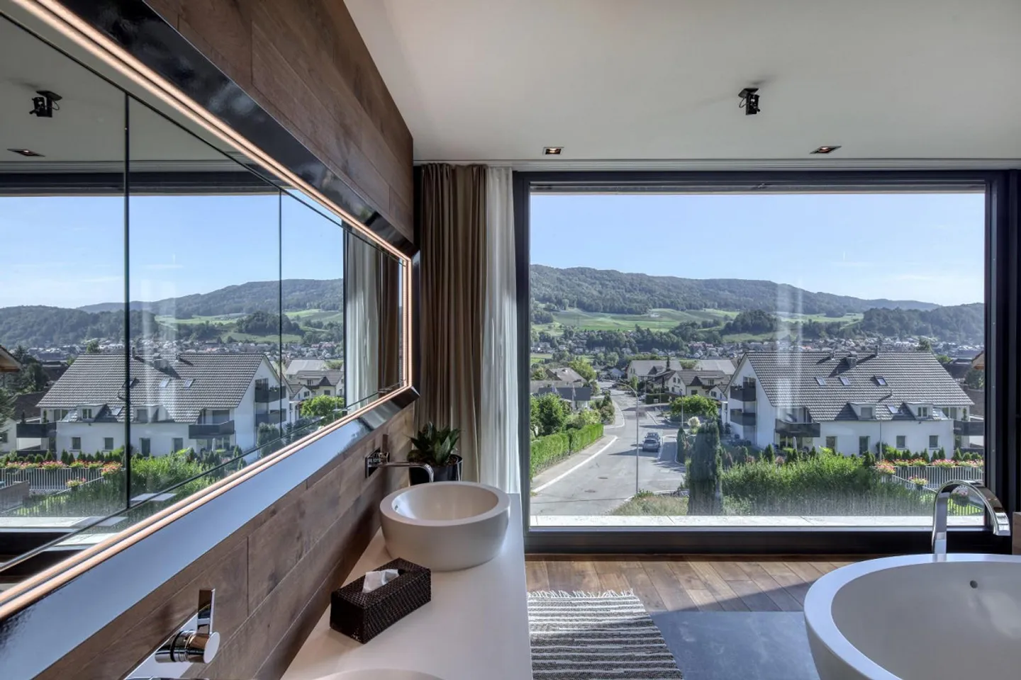 Exclusive Home and Office Space - Photo 8 of 21