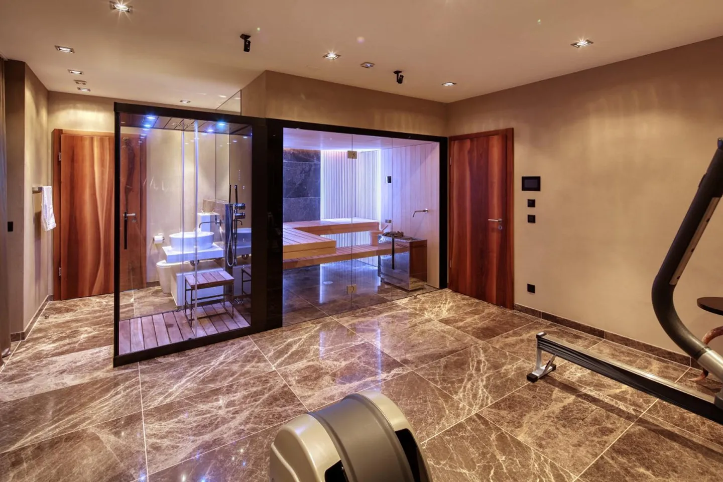 Exclusive Home and Office Space - Photo 10 of 21