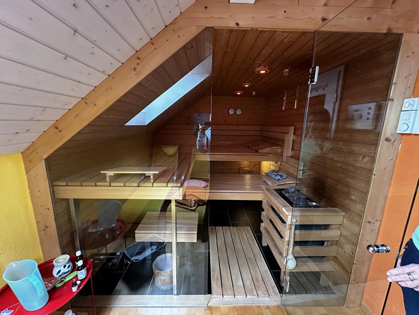 Casa unifamiliare in una posizione rurale tranquilla - Foto 13 di 24