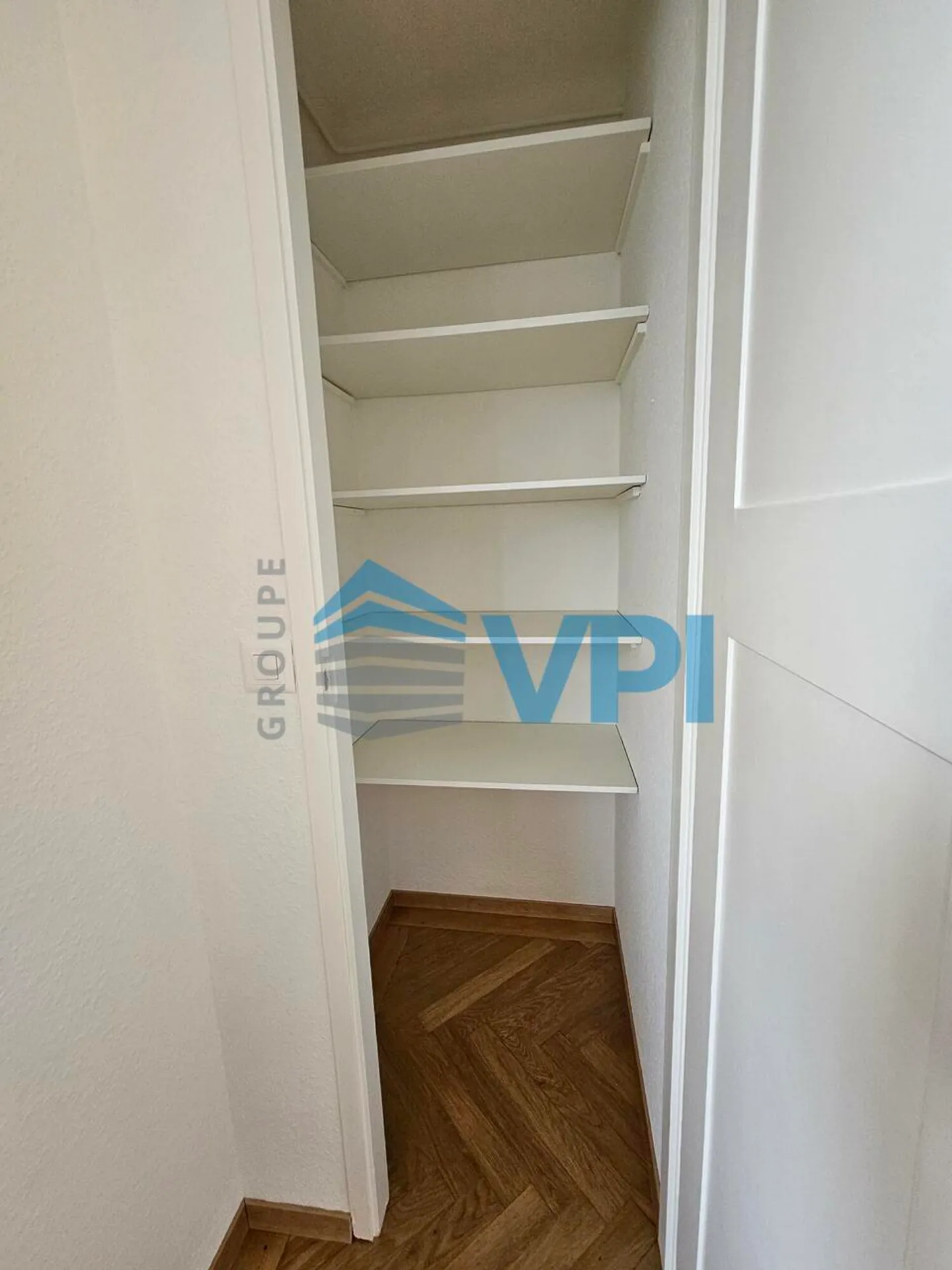 2 rooms in Pâquis near the lake - Photo 6 of 9