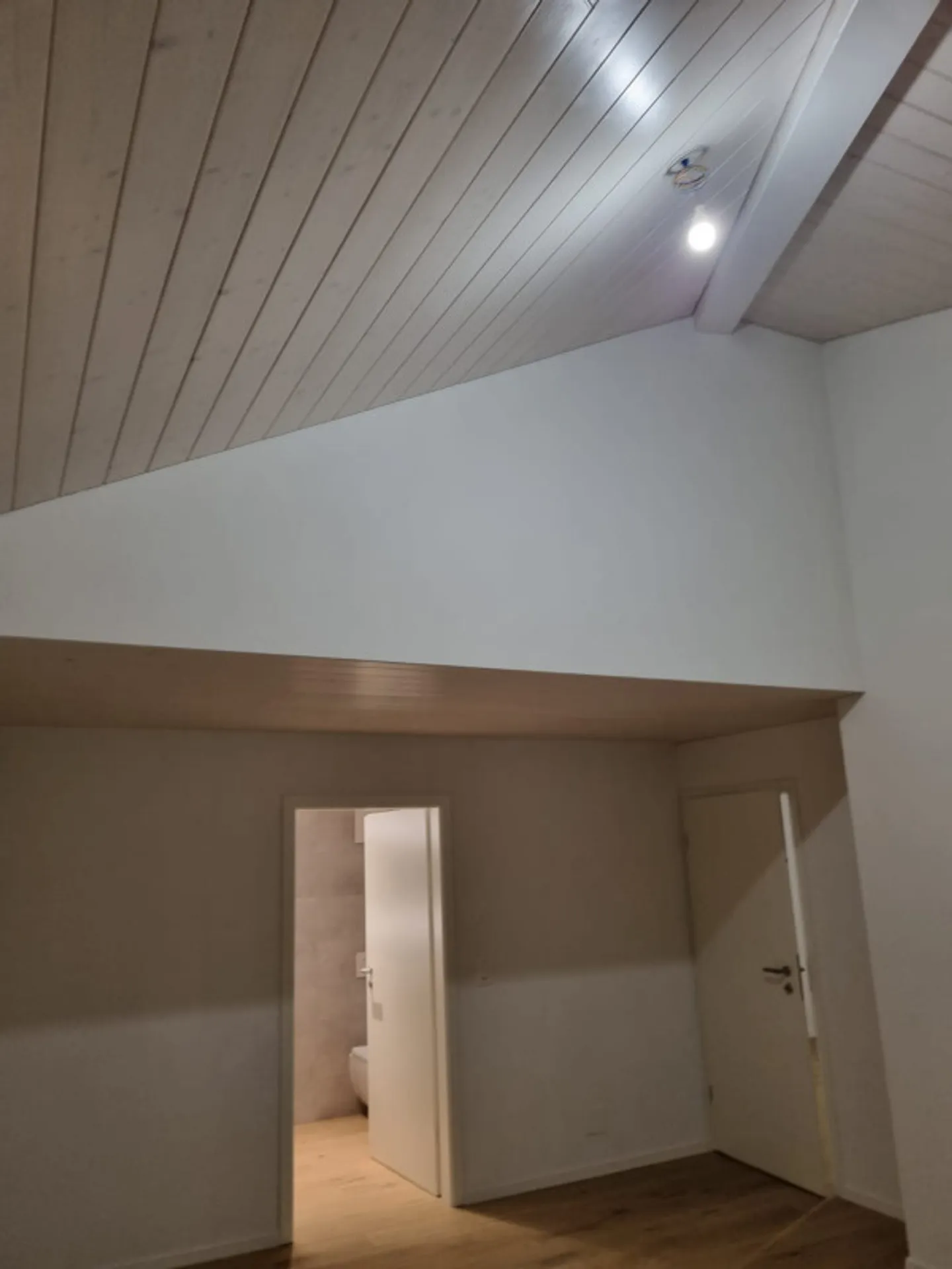 Appartamento in affitto - Foto 9 di 10