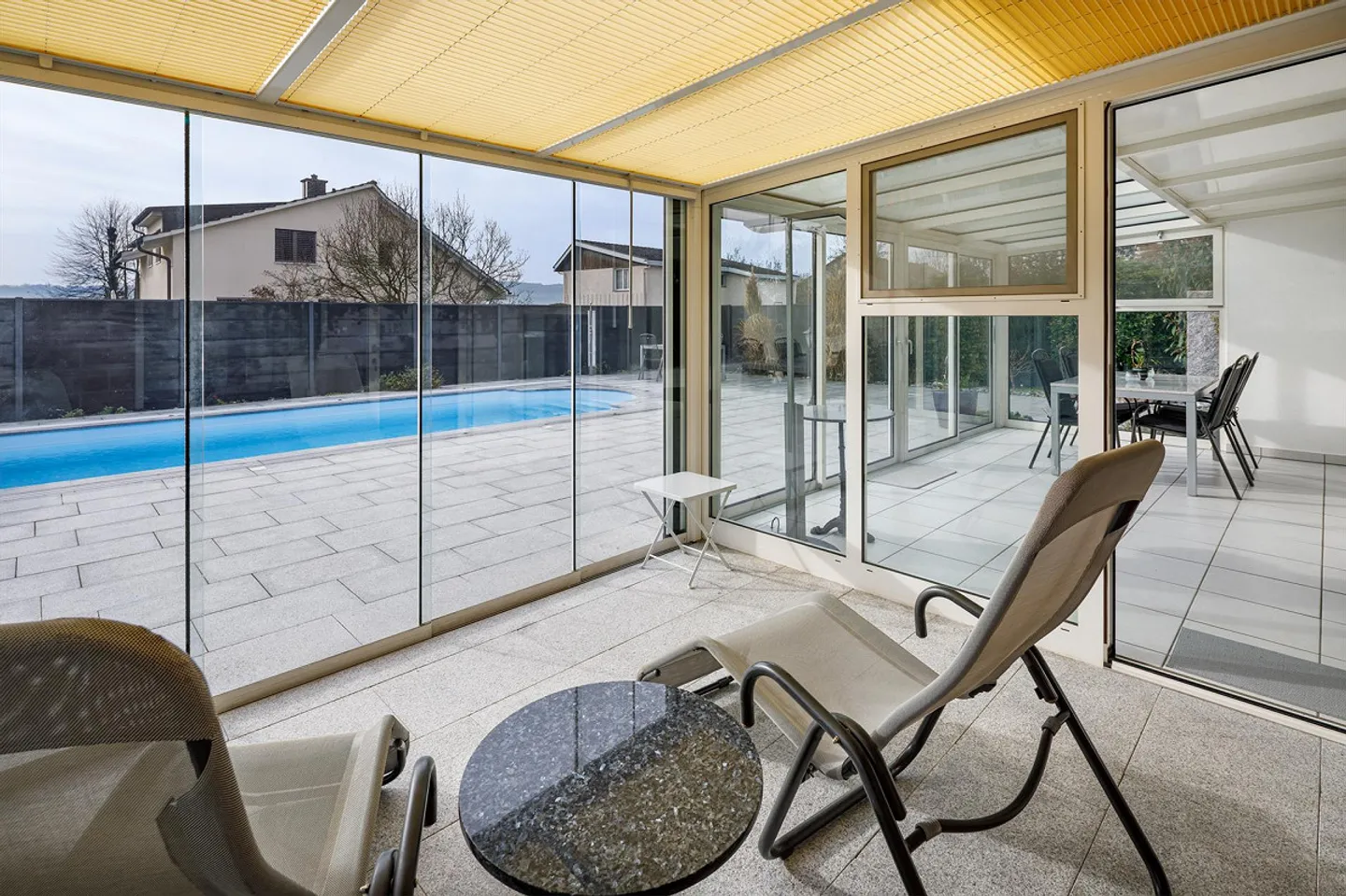 Casa familiare confortevole con piscina all'aperto - Foto 2 di 13