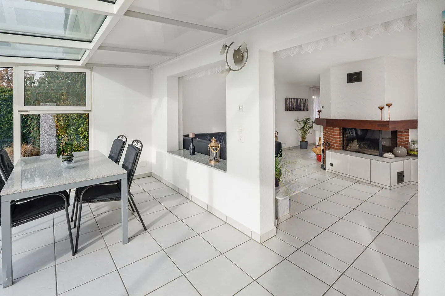 Casa familiare confortevole con piscina all'aperto - Foto 4 di 13