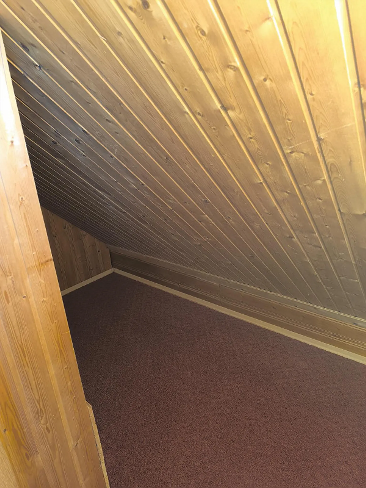 Cozy 1.5-room attic apartment - Photo 9 of 9