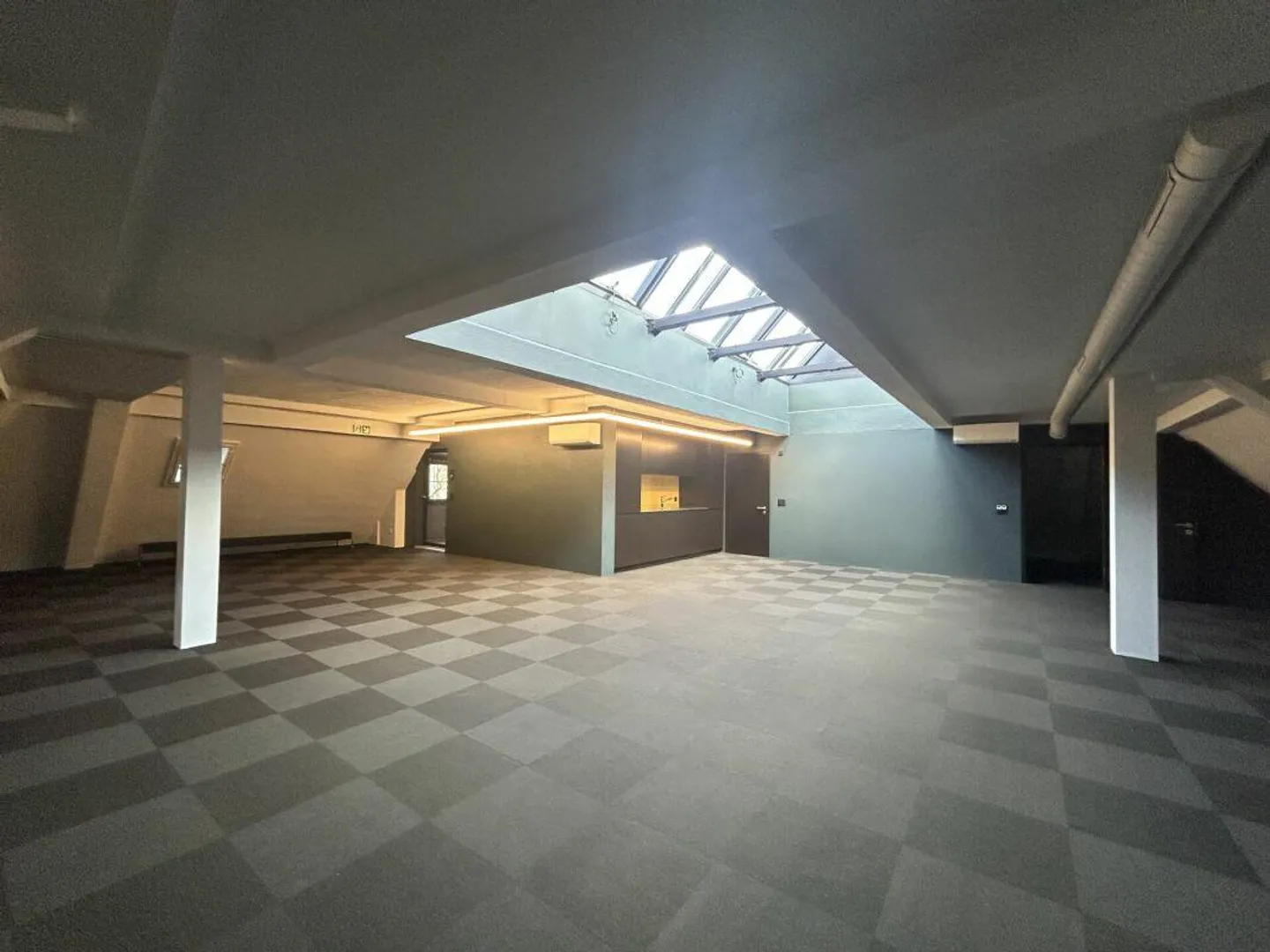 «Arbeiten über den Dächern von Luzern!» - Foto 2 von 5