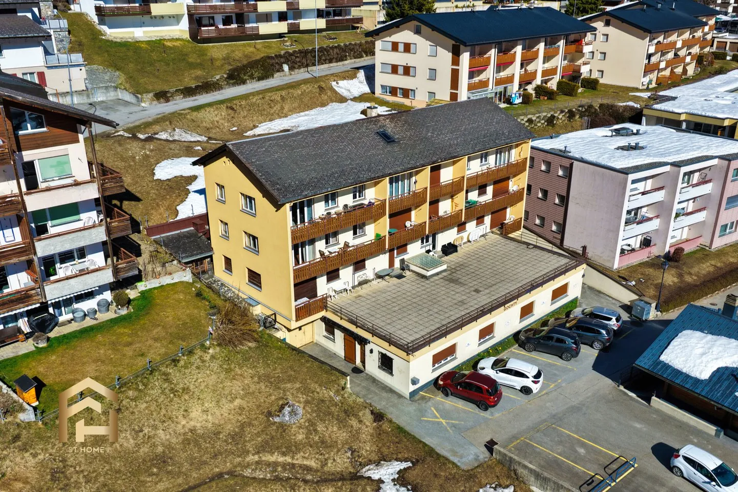 Attractive 3.5-room apartment in Leukerbad with large terrace and beautiful view - Photo 13 of 13