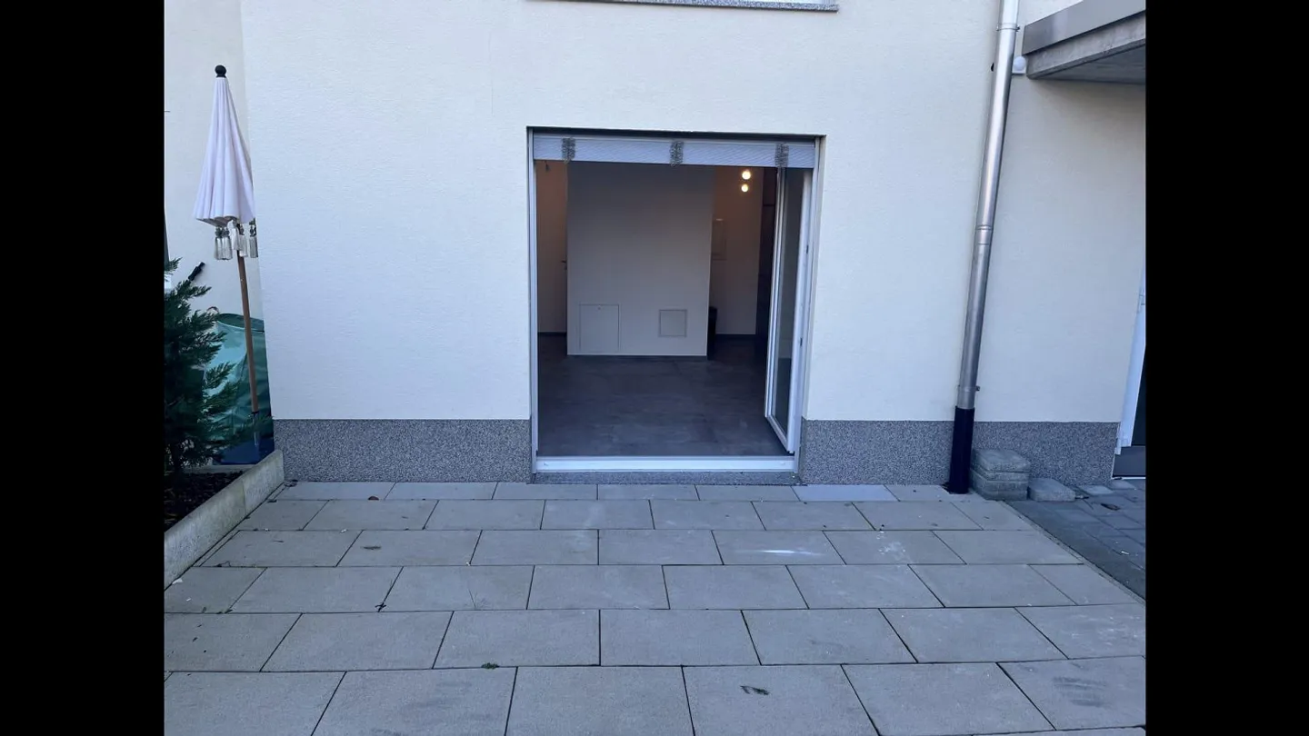 Spazio commerciale attraente a Büsserach - moderno e versatile - Foto 10 di 11
