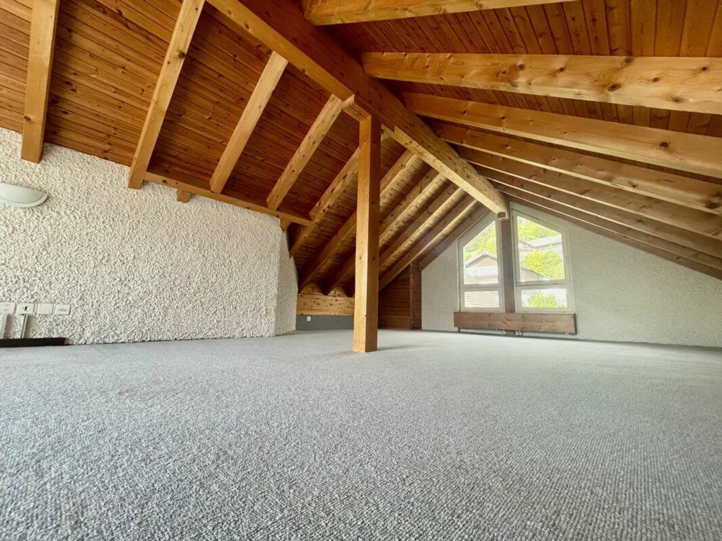 Spacious 4.5 room apartment including open gallery and view of... - Photo 5 of 7