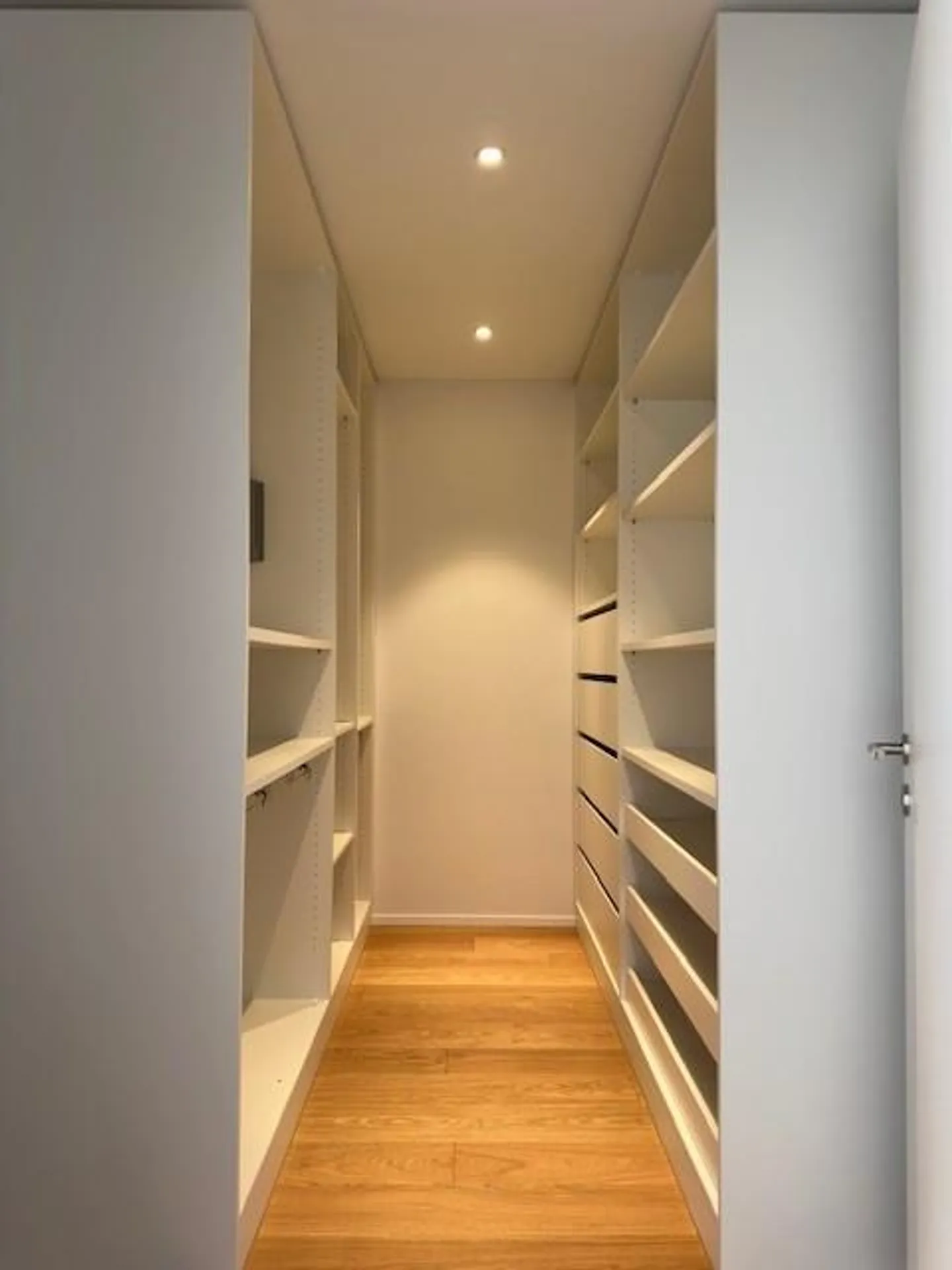 Nuovo appartamento molto tranquillo con vista mozzafiato sul lago e sulle montagne - Foto 9 di 18