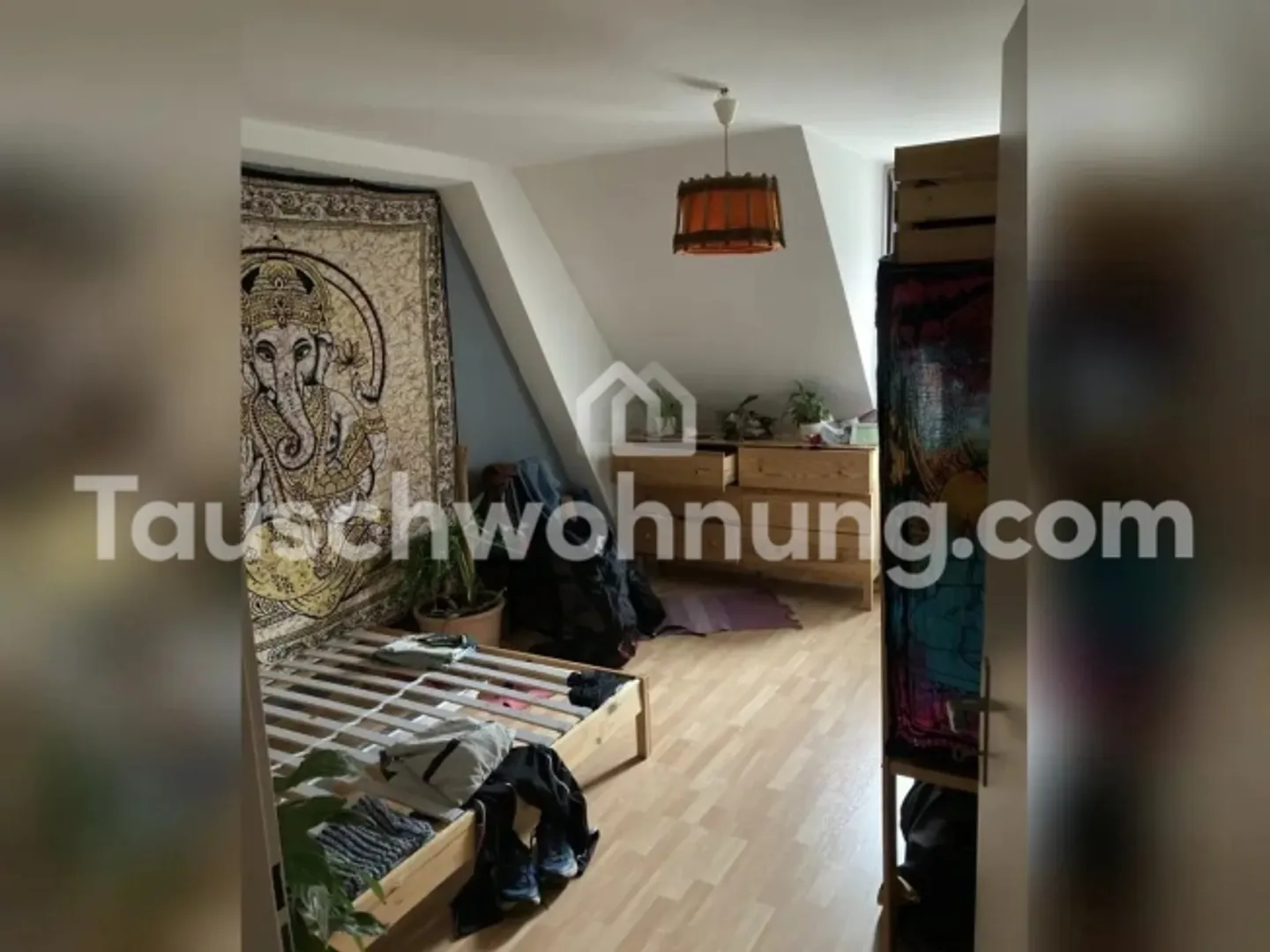 [APPARTAMENTO IN SCAMBIO] Attico a Wipkingen con vista sulla città e molta luce! - Foto 3 di 5