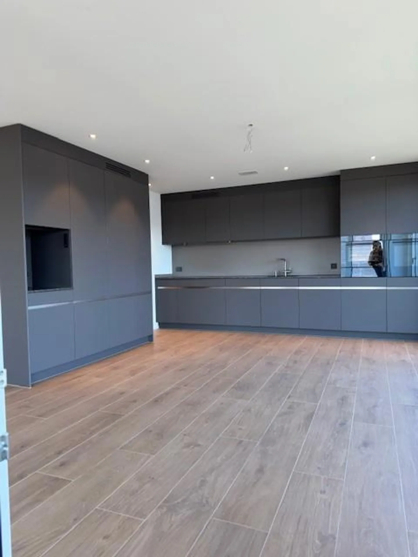 Nuovo appartamento molto tranquillo con vista mozzafiato sul lago e sulle montagne - Foto 4 di 18