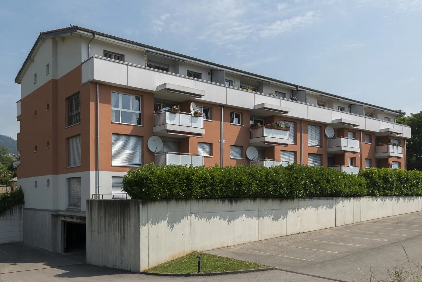 Innenparkplatz zu vermieten - Foto 1 von 2