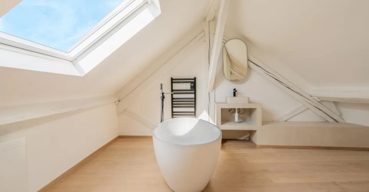 Charming Attic Apartment in Cheseaux - Photo 6 of 8