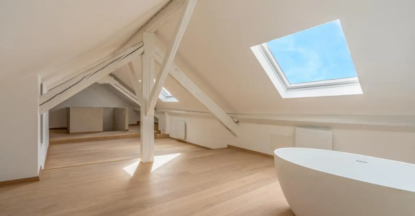 Charming Attic Apartment in Cheseaux - Photo 7 of 8