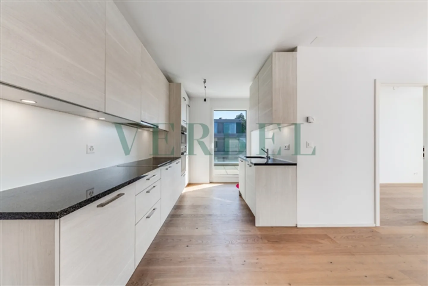 Beautiful 4.5-room apartment 10 minutes from the center of Lausanne - Photo 2 of 7