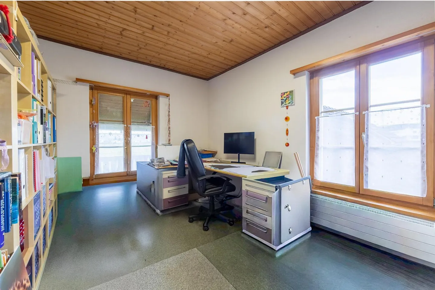 Geräumige Wohnung in grüner Umgebung - Foto 8 von 13