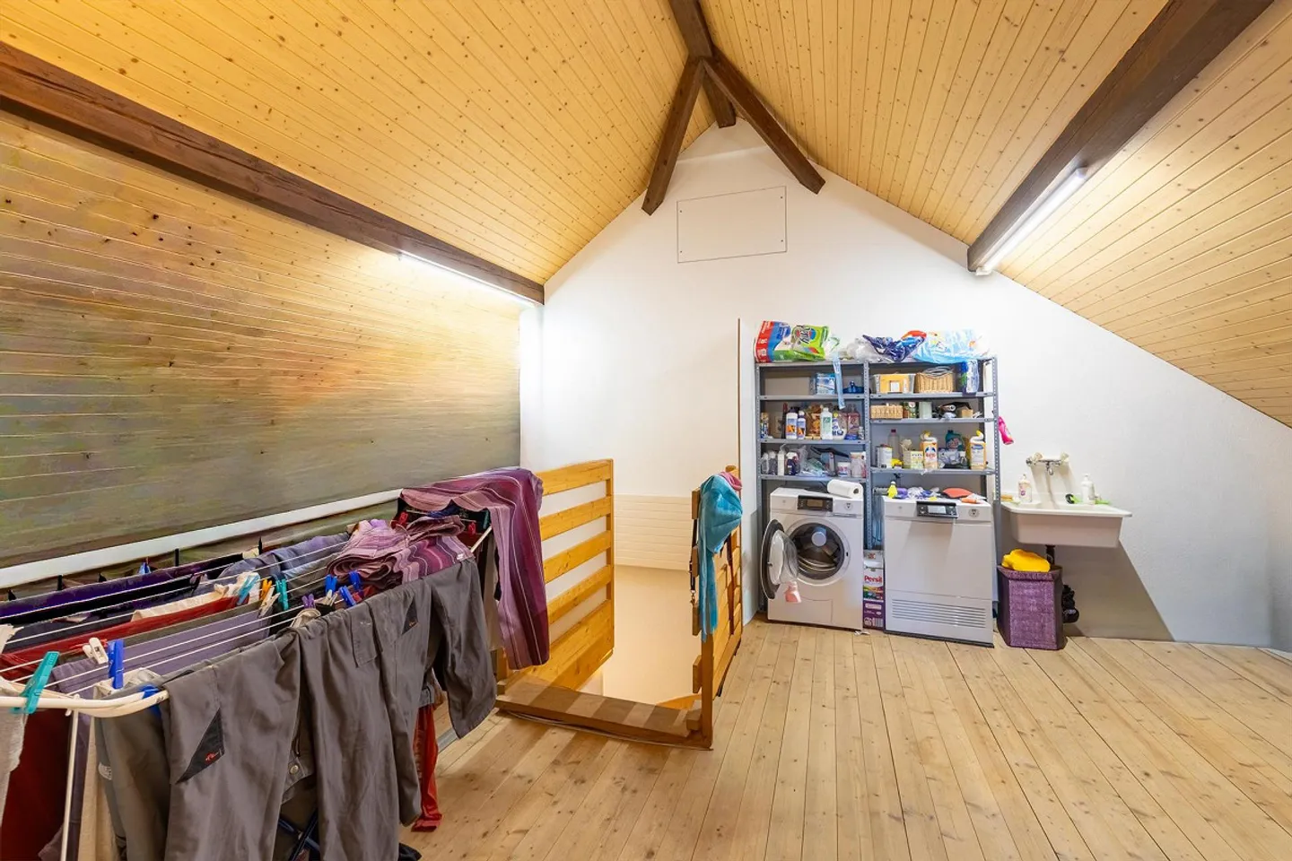 Geräumige Wohnung in grüner Umgebung - Foto 11 von 13