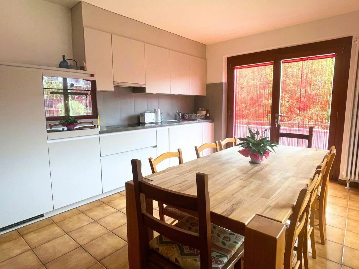 Graziosa casa unifamiliare in zona tranquilla - Foto 3 di 20