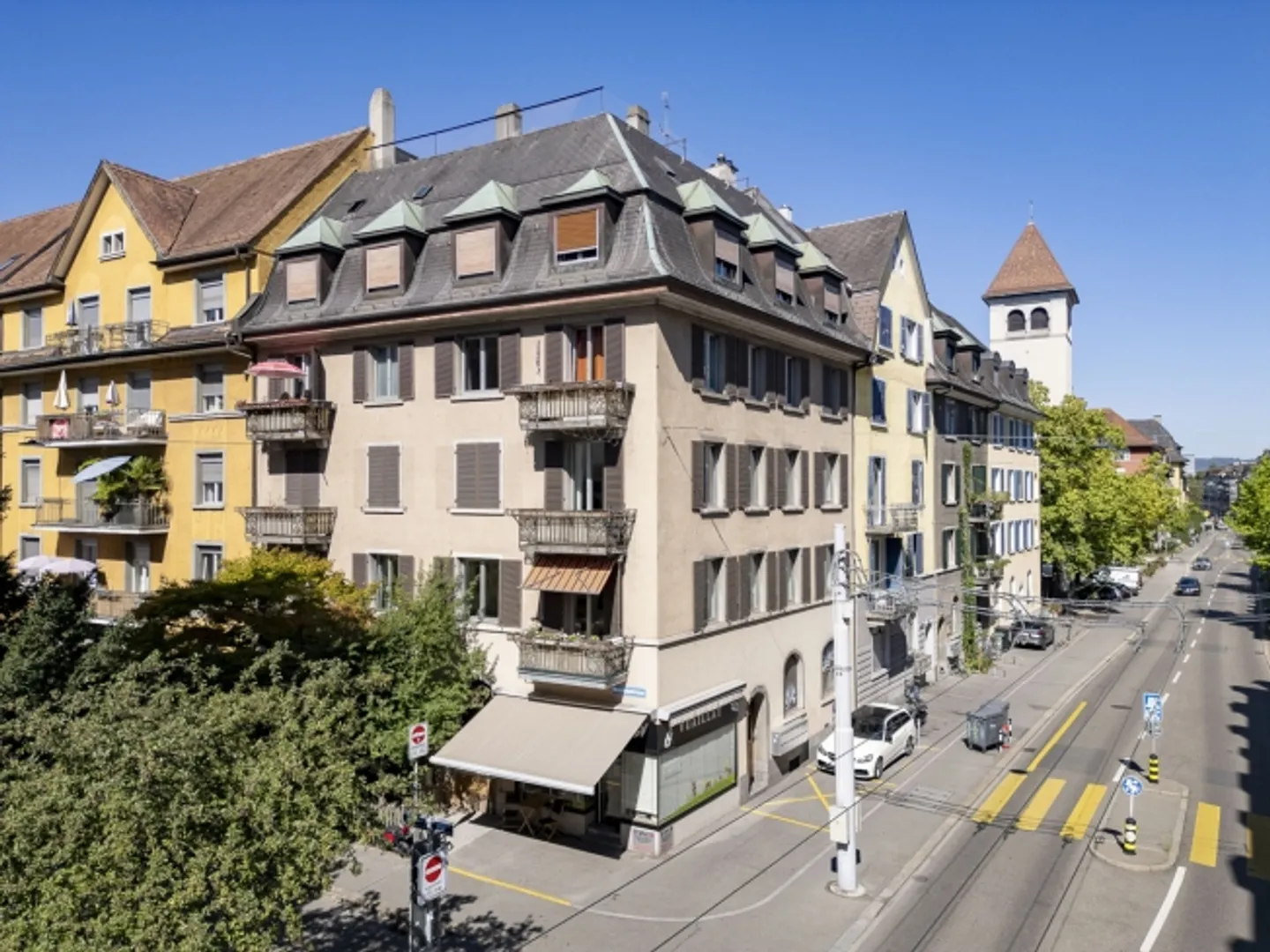 Charming Home in Zurich Wiedikon - Photo 1 of 1