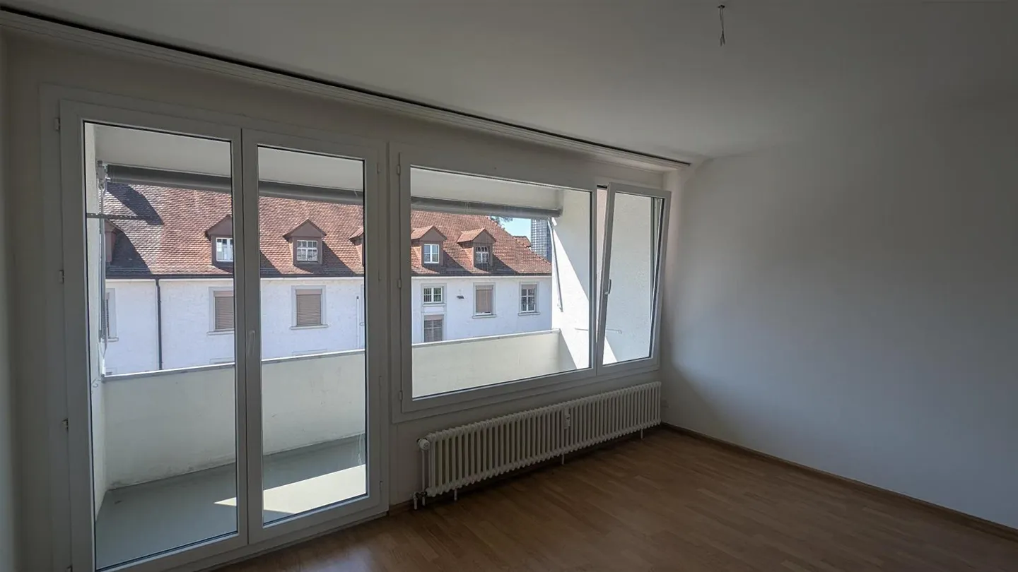 3-room apartment in Pratteln with balcony - Photo 2 of 7
