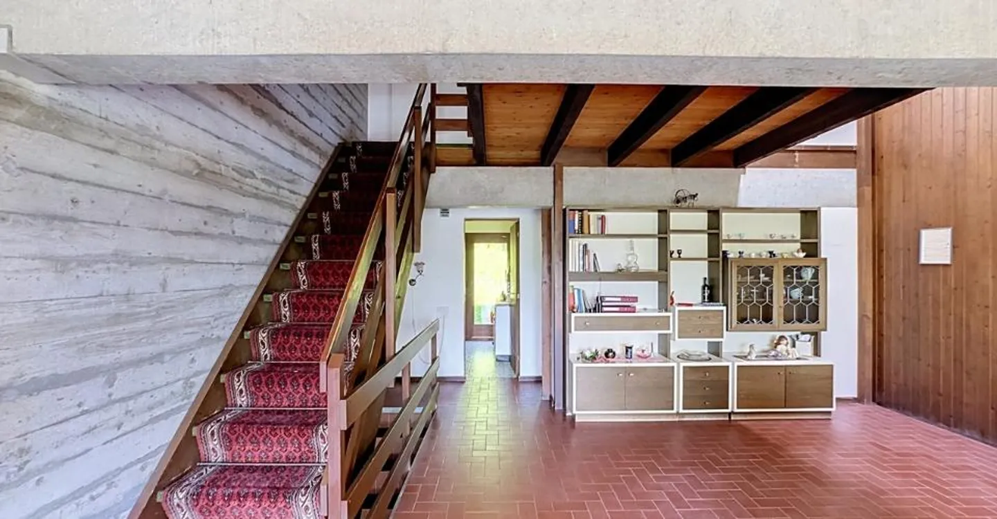 Casa a schiera con terrazza privata - Foto 2 di 12