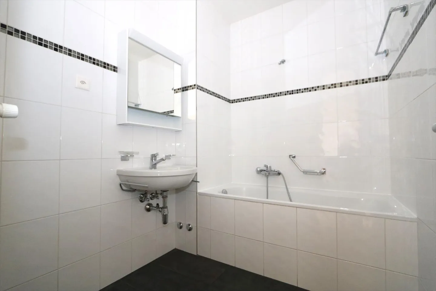 Appartement de 5 pièces avec balcon à Petit-Lancy - Photo 13 sur 15