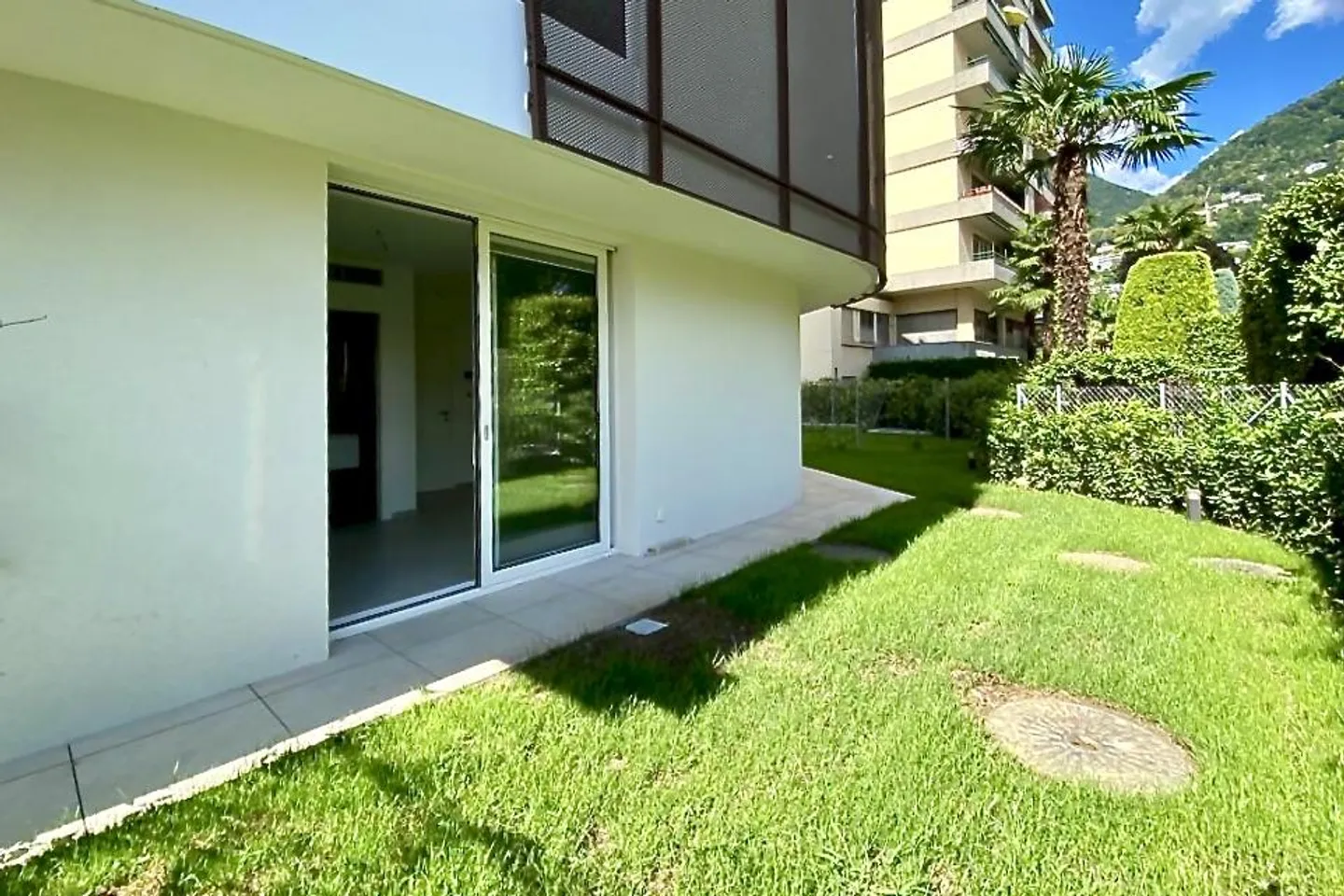 Newly built income apartment with garden. - Photo 6 of 12