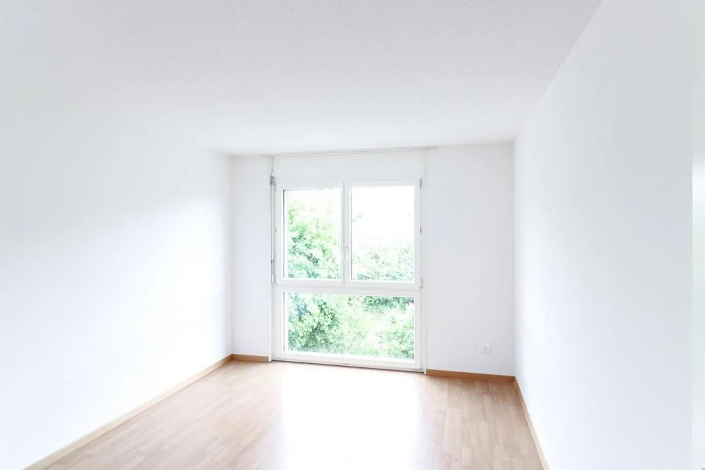 Ampio appartamento 2.5 di 59 m2 al 1° piano con balcone - Foto 6 di 8