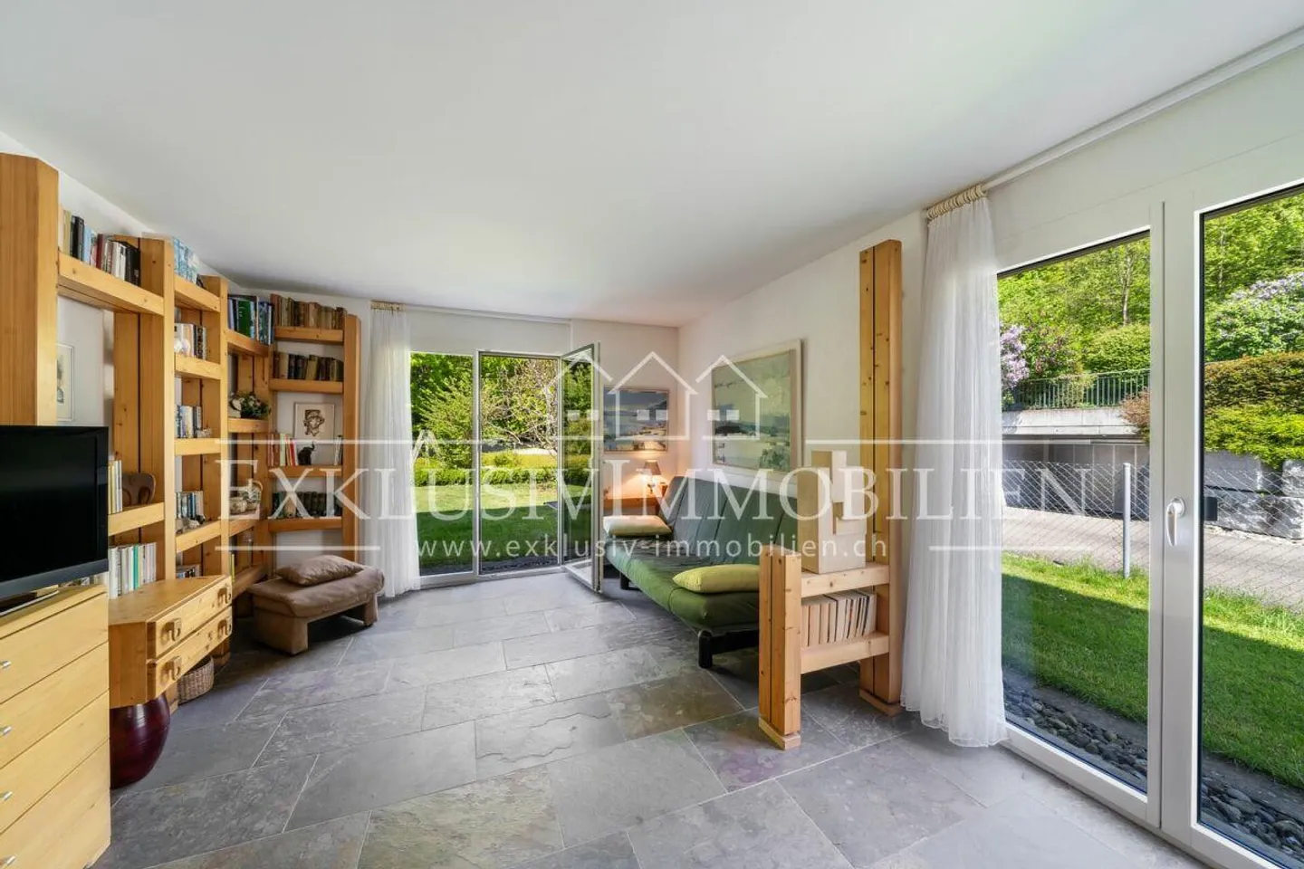 Vue grandiose, proche de la nature et beaucoup de vie privée - Photo 4 sur 5