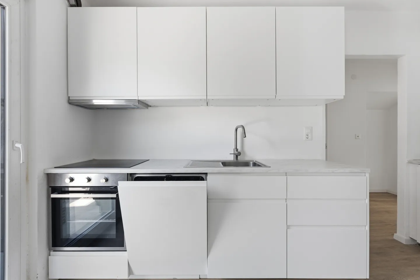 Interessante Investitionsmöglichkeit: Einkommensgenerierendes Gebäude mit 9 Einheiten - Foto 3 von 11