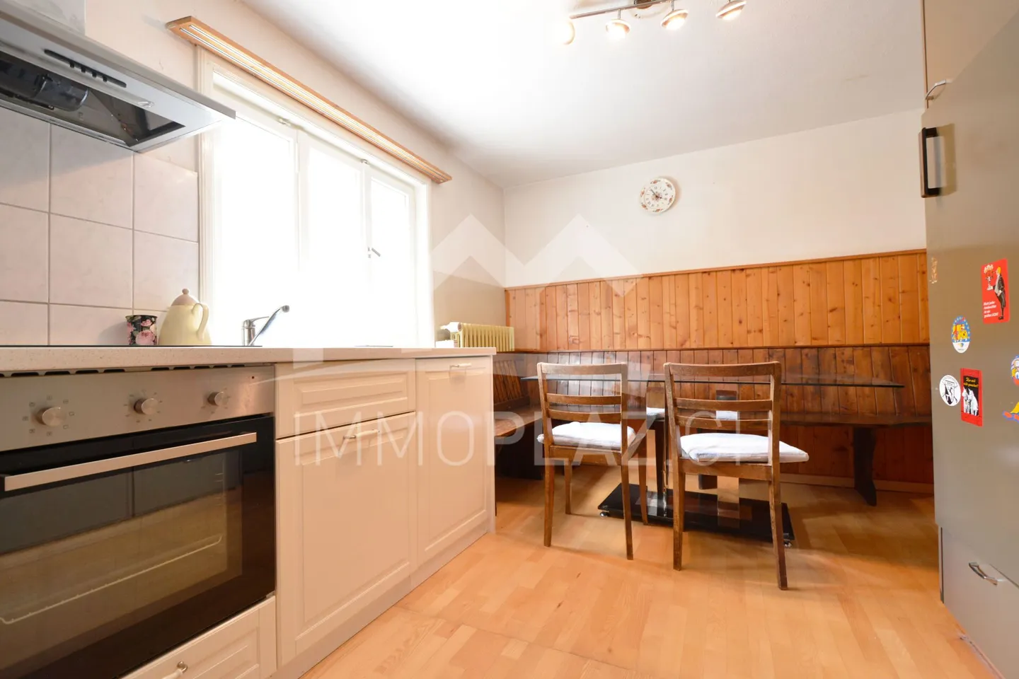 Maison bifamiliale avec potentiel d'aménagement près de Savognin - Photo 8 sur 10