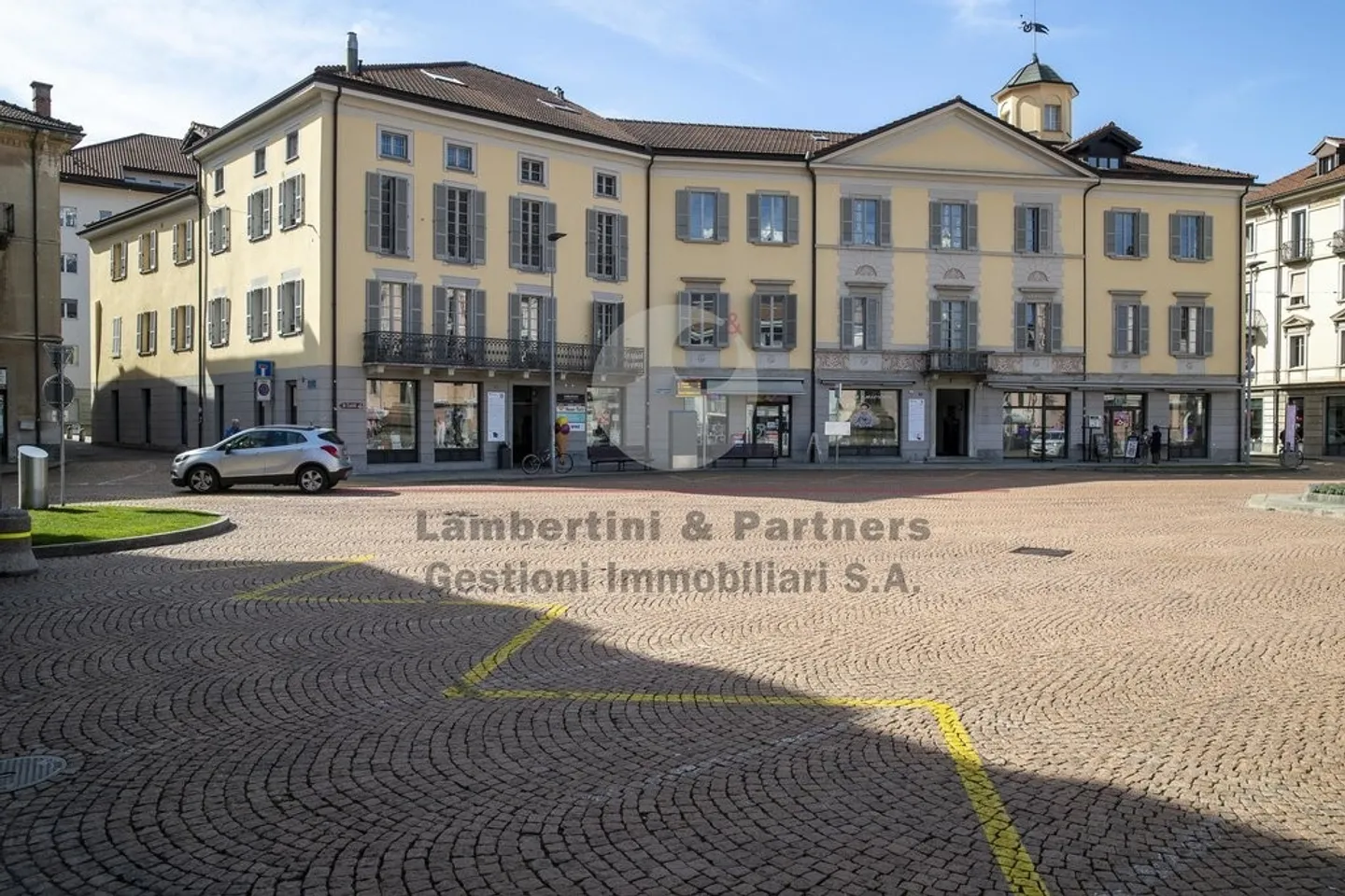 Bellinzona Centro, PRIMO MESE NETTO GRATUITO - Foto 1 di 12