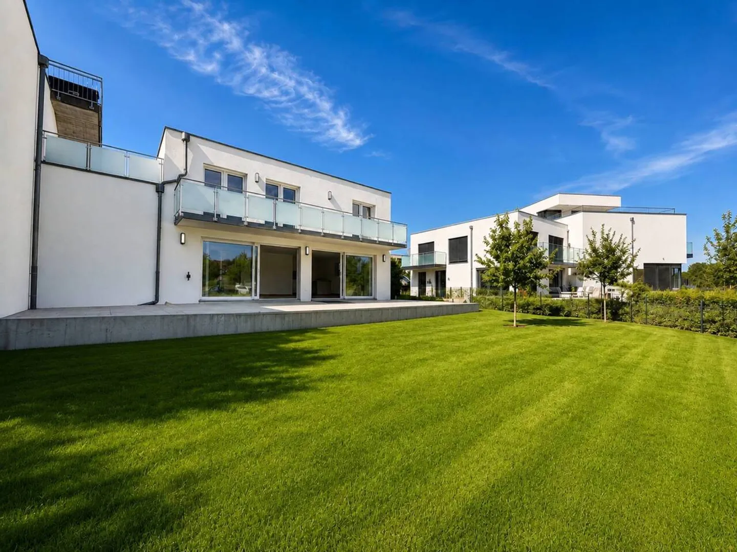 5,5-Zimmer-Villa mit Terrasse und Garten - Foto 1 von 13