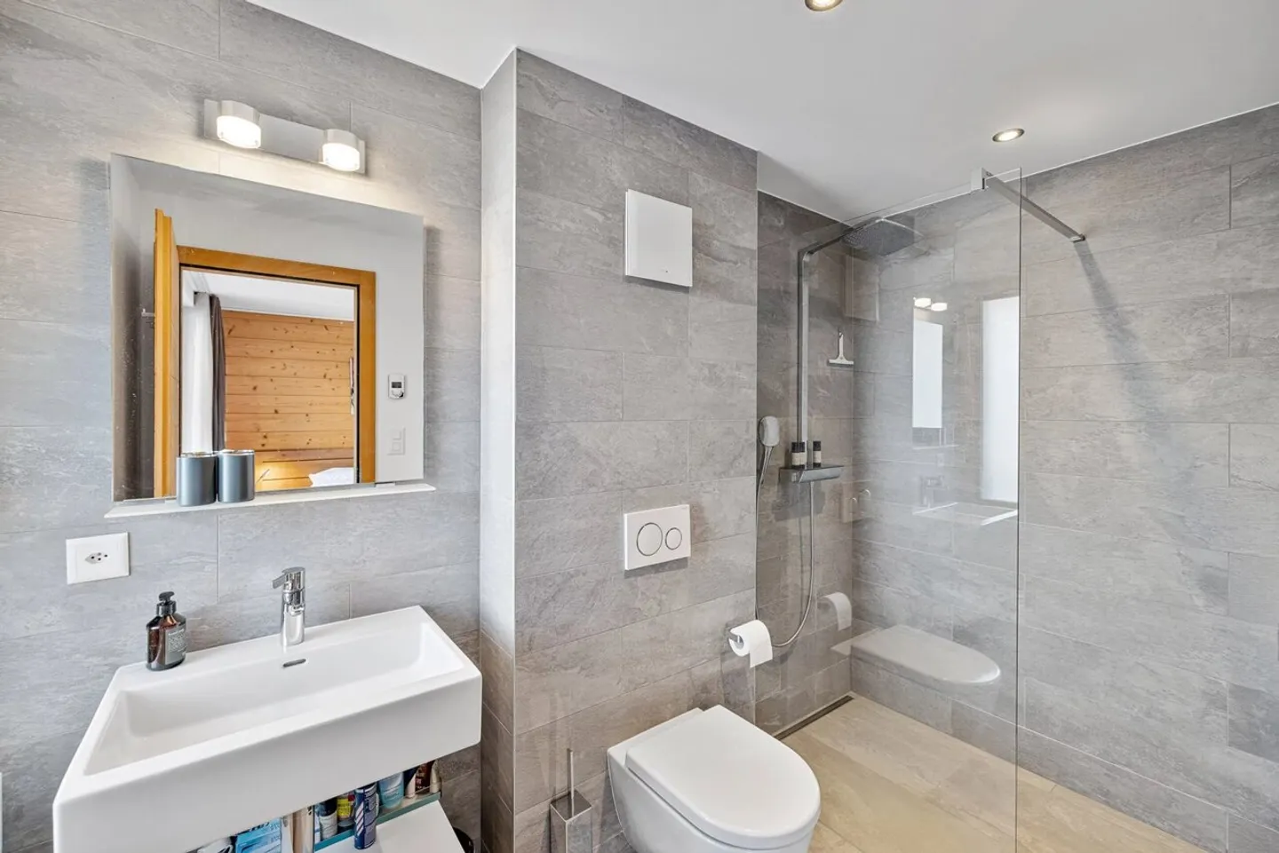 Apartment No. 5 - Secondary Residence Les Rahâs, Grimentz - Photo 11 of 13