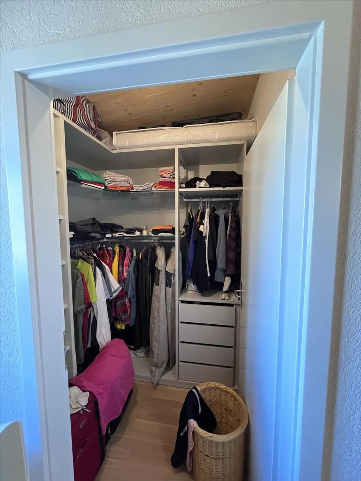 Dachgeschoss 3,5 Zimmer - Foto 11 von 12