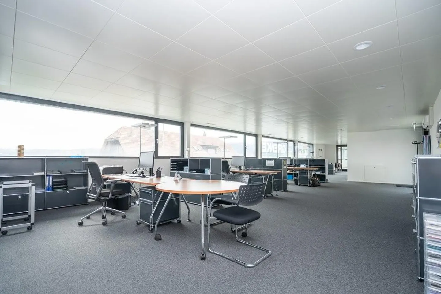 Modernes Büro in Urtenen - Foto 2 von 7