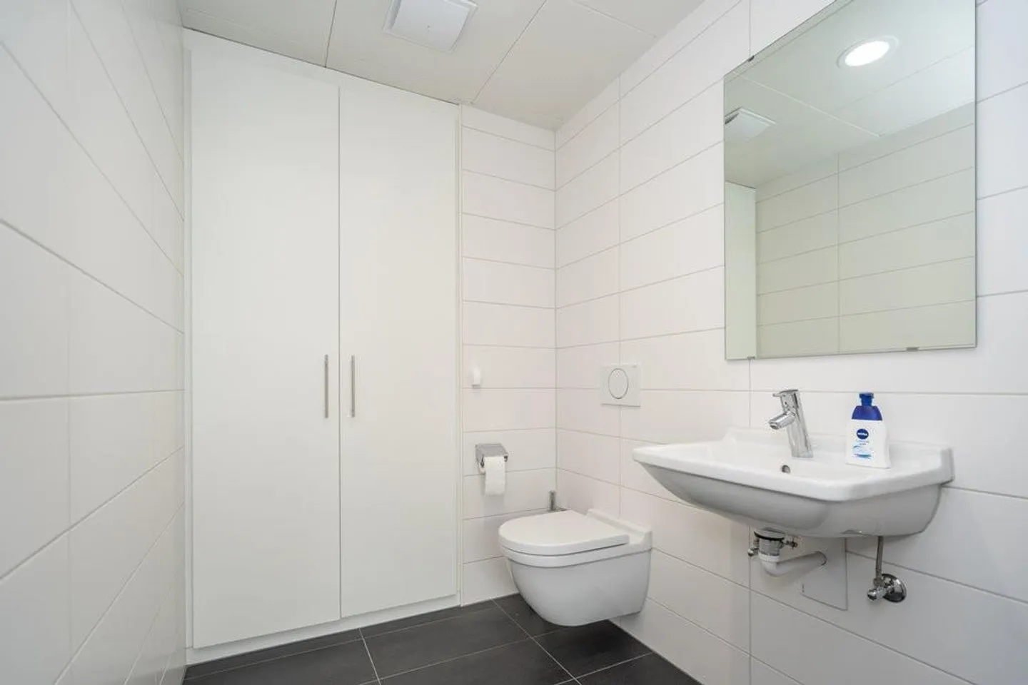 Modernes Büro in Urtenen - Foto 6 von 7
