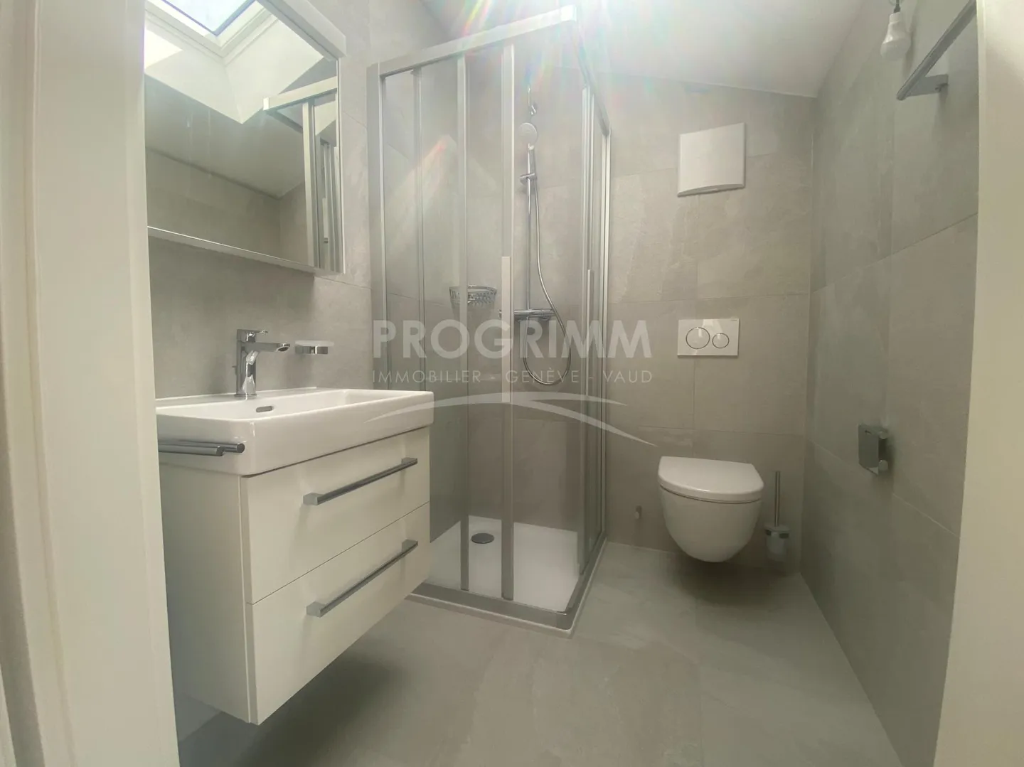 Exklusivität - Stadthaus - Smarthill Residenz - 3 Schlafzimmer - 2 überdachte Parkplätze - Foto 6 von 6